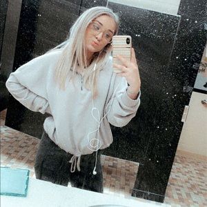 Meet your Posher, Bell